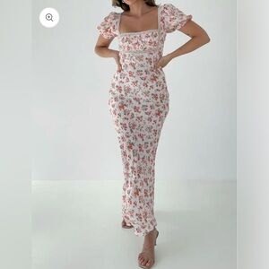 Rumored Napa Valley Midi Dress